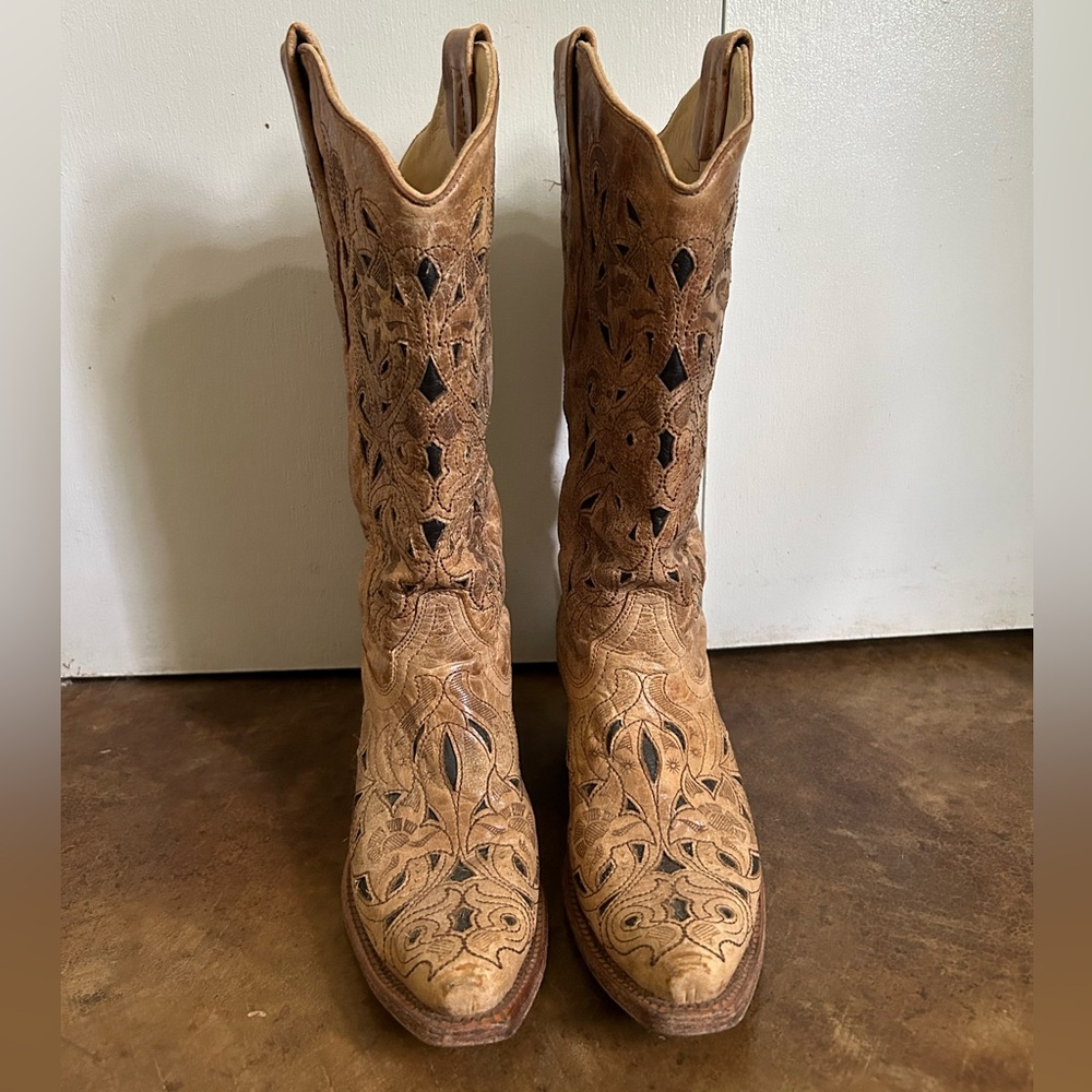 Corral Vintage A1970 Inlay Embroidered Saddle Brushed Cowboy Cowgirl Boots 8